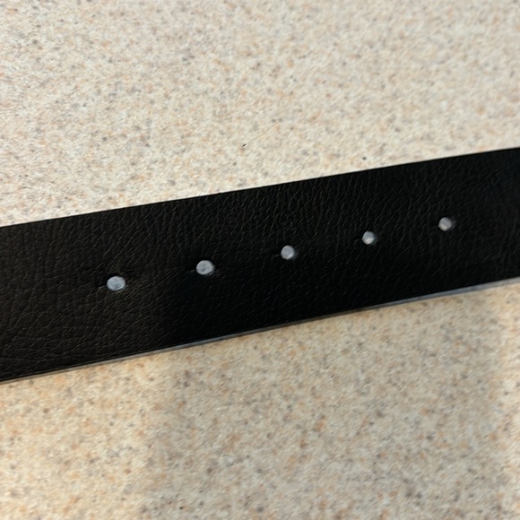 Michael Kors belt size medium - Picture 7 of 9
